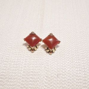 Vtg Signed Reja Gold Tone Maroon Clip On Earrings